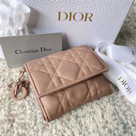 dior 財布 かわいい|DIOR .